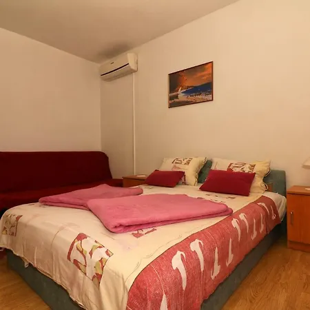 Apartment Slavica Ukas