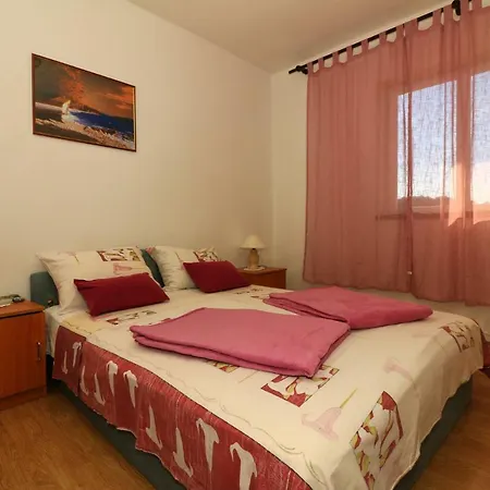 Slavica Ukas Apartment *