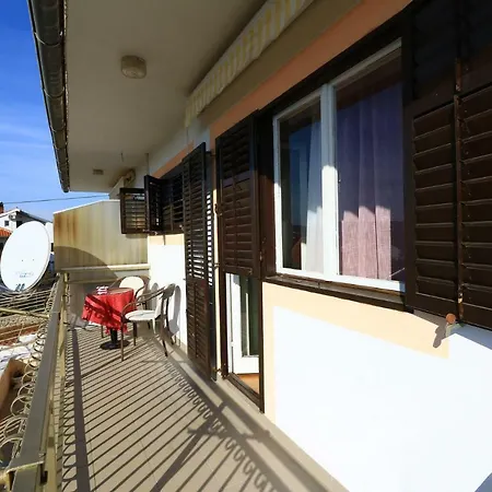 Apartment Slavica Ukas *